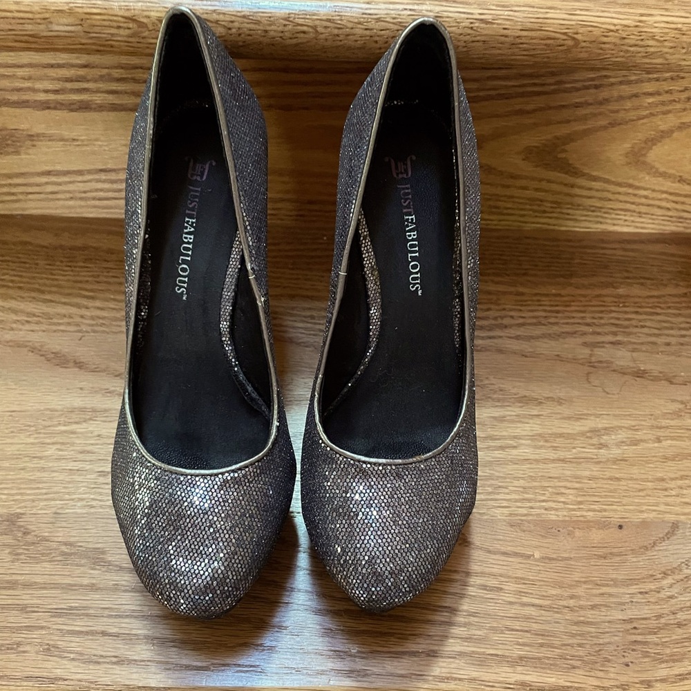 NWOT silver sparkly 4 inch platform heels…. Just in time for the Holidays!!!